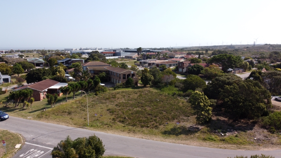 0 Bedroom Property for Sale in Wavecrest Eastern Cape